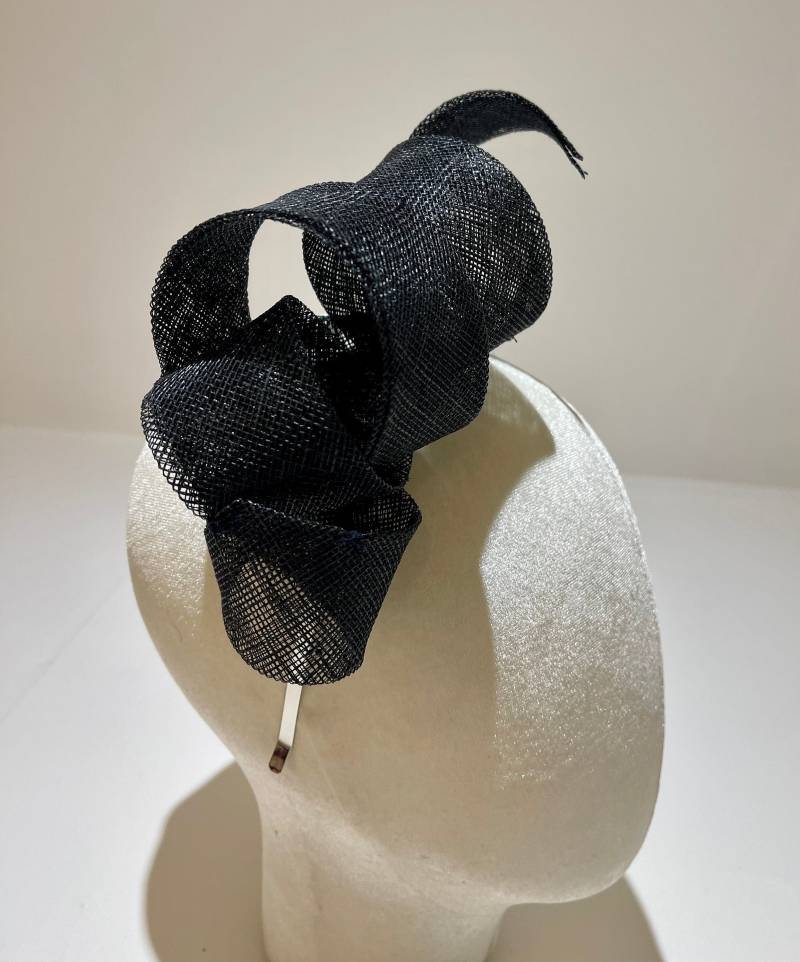 Navy Stirnband Fascinator | In Verschiedenen Farben Erhältlich von Hatilly