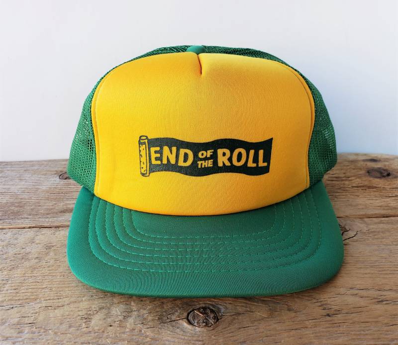 Vintage 80Er Jahre End Of The Roll Trucker Cap - Grüne Mesh Snapback Teppich & Boden Experten Baseball Junge Eine Retro Ballcap von HatsForward