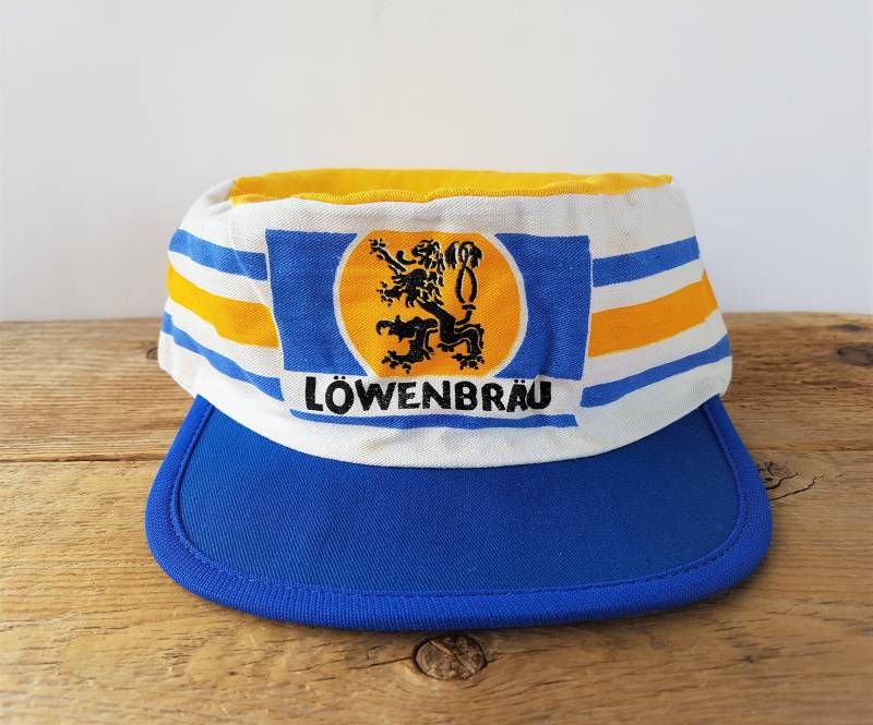 Vintage 80Er Jahre Löwenbräu Bier Maler Hut Retro Stripe Universal Industries Inc. Seltener Werbeartikel Pillbox Cap Deutscher Anheuser-Busch von HatsForward