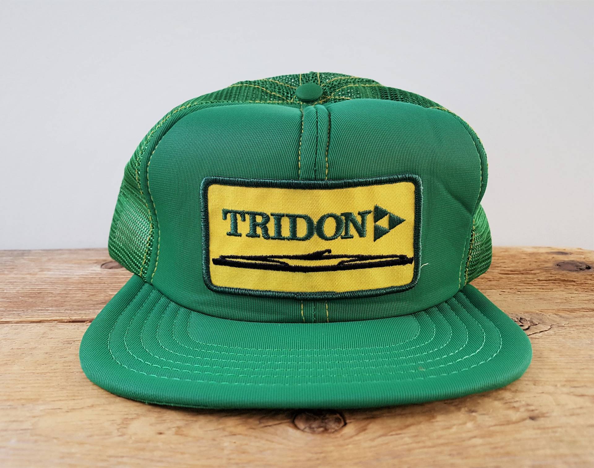 Vintage 80Er Jahre Tridon Trucker Hat Grün Mesh Snapback Baseball Cap Victory Made in Canada Clutch Produkte Company Promo Ballcap Retro von HatsForward