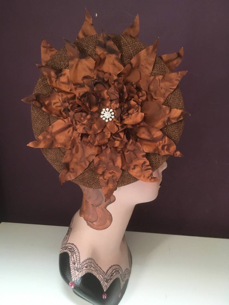 Modewaren von HatsbyMadamPoppy