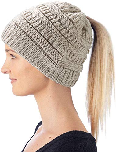 Hatstar Damen Beanie Mütze mit Zopfloch | Strickmütze für Pferdeschwanz | Ponytail Beanie gestrickte Mädchen Wintermütze | weich & warm (beige) von Hatstar