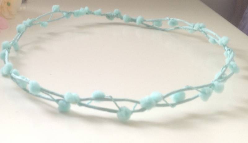 20% Sale - Meeres Muse Aqua Blau Pom-Pom Haarkranz Tiara Party Blumenmädchen Brautjungfern Strandhochzeit von Hattraction