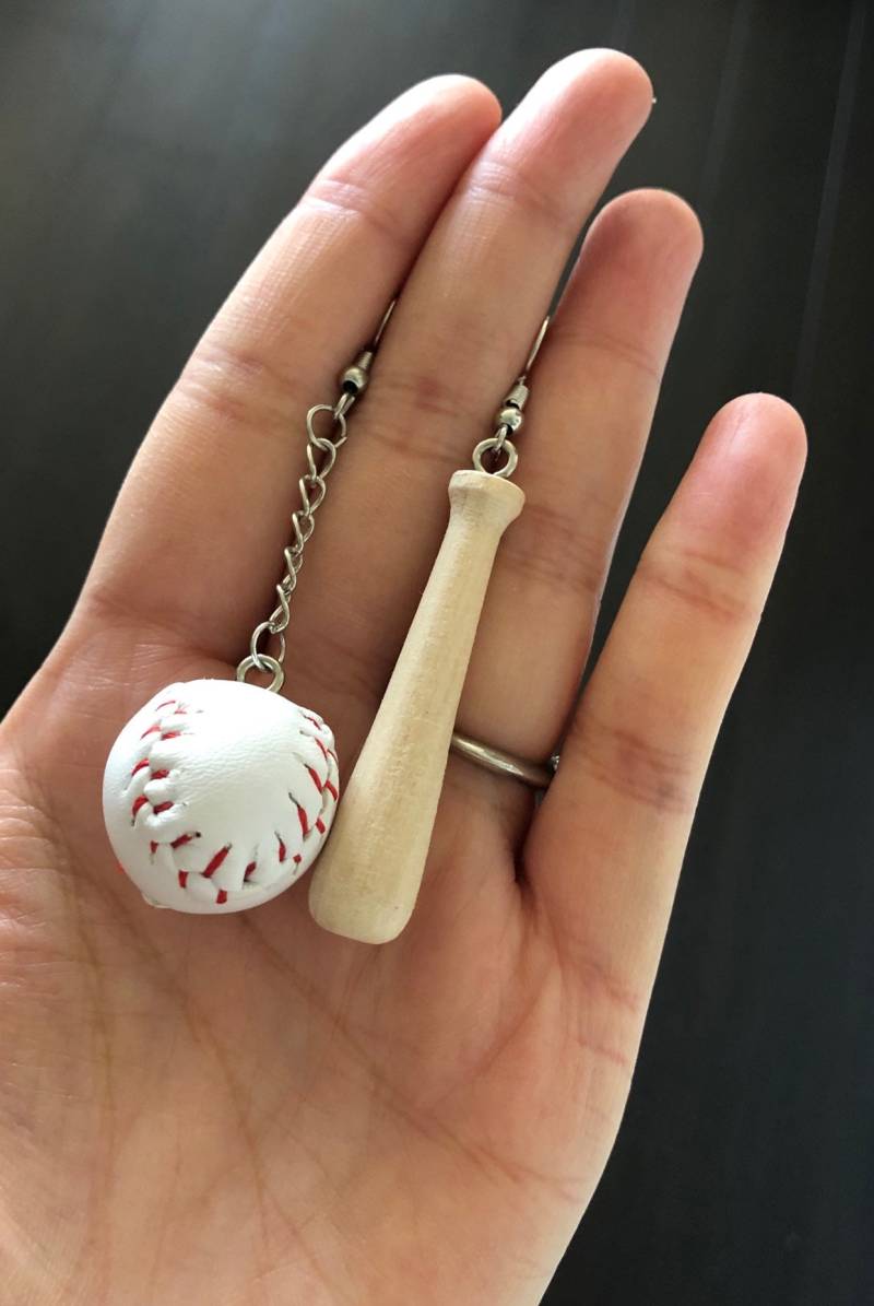 Baseball Und Fledermaus Ohrringe - Fans, Giants, Yankees, Mets, Red Sox, Phillies, Cardinals, Dodgers, Nationals, Rockies von Hattraction