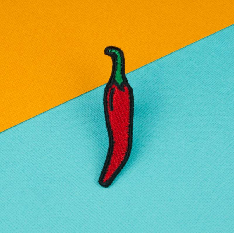 Chilli Aufnäher Zum Aufbügeln/Essen Patches Vegan Stickerei Applikation Emaille Pin Anstecknadel Gestickte Rückenaufbügler Jacken // Hatty Hats von HattyHatsEmbroidery