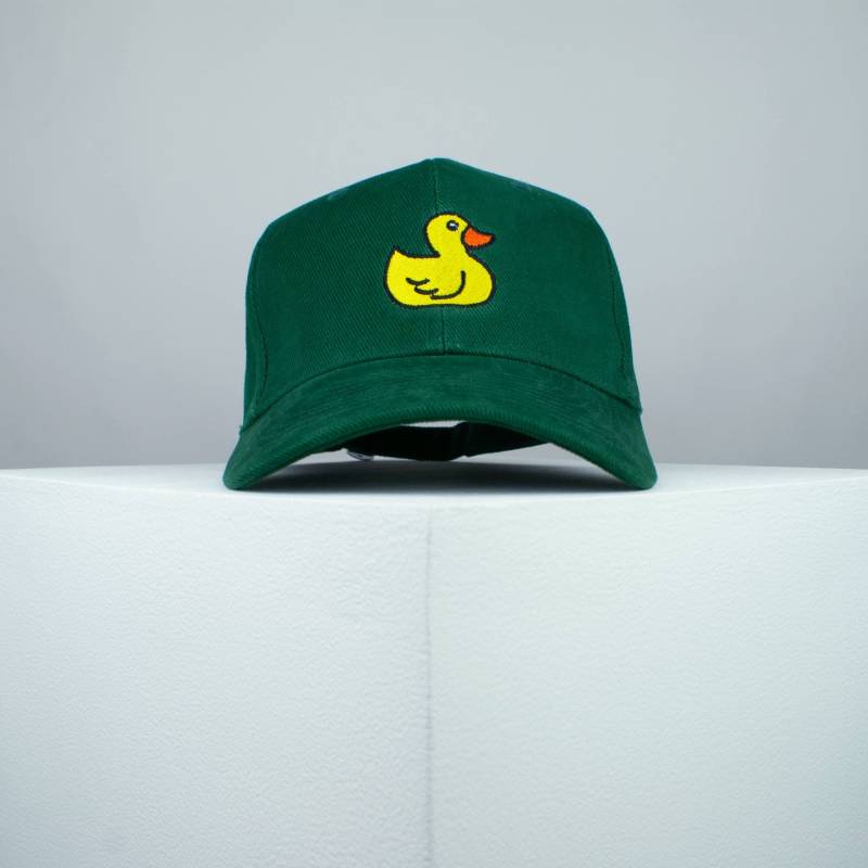 Gummiente Bestickte Baseballkappe/Tier Aufnäher Ente Stickerei Mütze Dad-Hut Kappe // Hatty Hats von HattyHatsEmbroidery