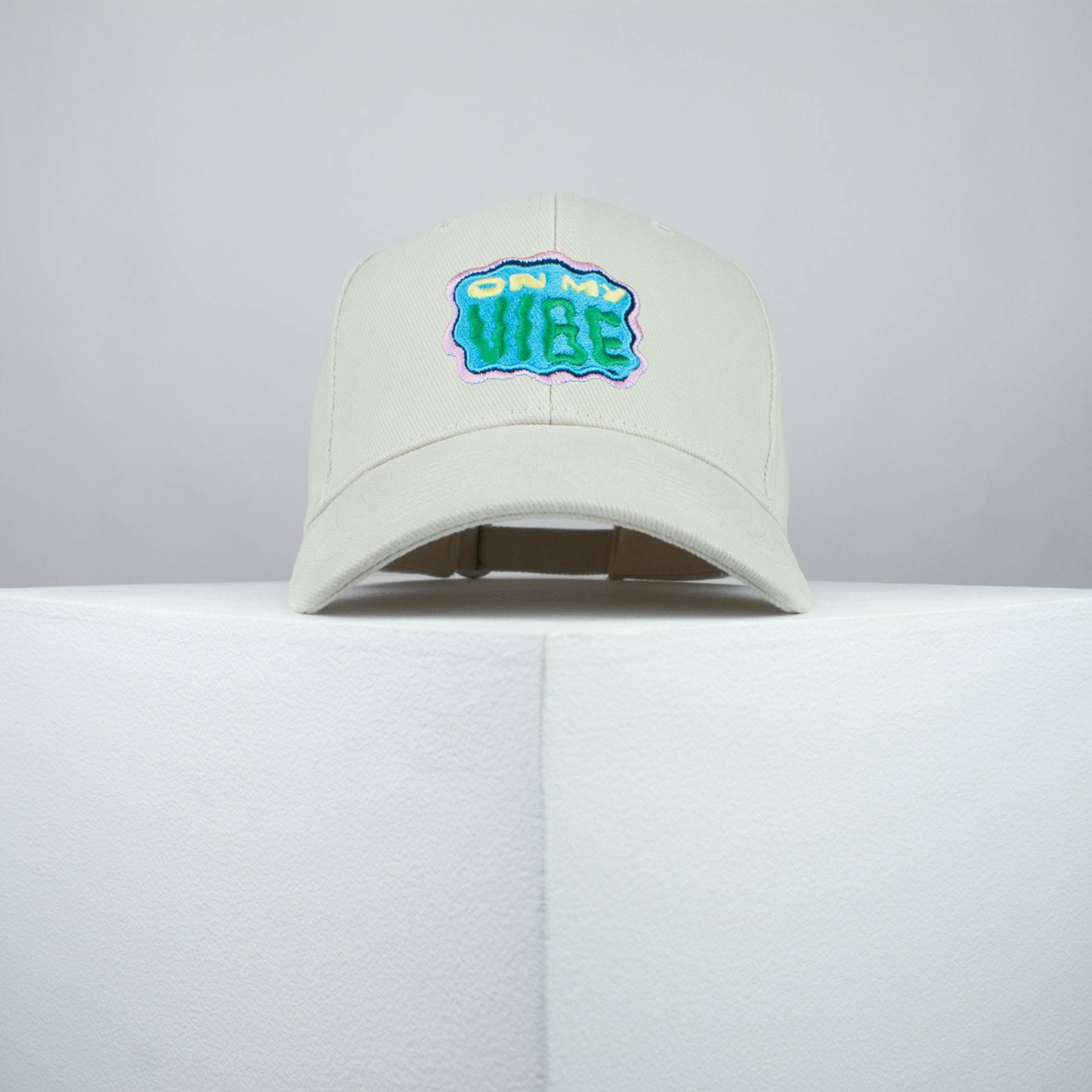 On My Vibe Gestickte Baseball Kappe/Yoga Meditation Angst Geschenk Für Sie Embroidery Patch Hat Dad Cap // Hatty Hats von HattyHatsEmbroidery