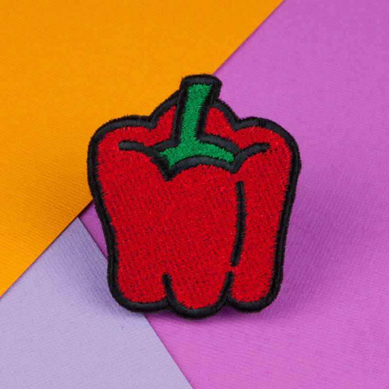 Pfeffer Aufnäher/Vegan Patches Patch Stickerei Applikation Emaille Pin Anstecknadel Gestickter Rückenaufnäher // Hatty Hats von HattyHatsEmbroidery