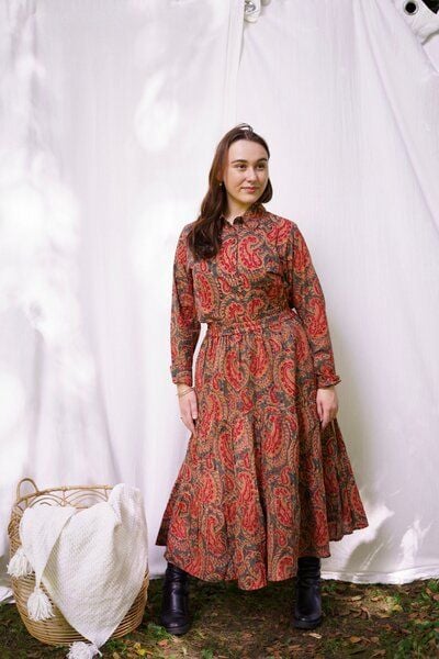 Haus of Namaste Gebrannter orangefarbener handbedruckter Rock, 100 % Bio-Baumwolle, 100 % natürliche vegane Farbstoffe, nachhaltig und fair von Haus of Namaste