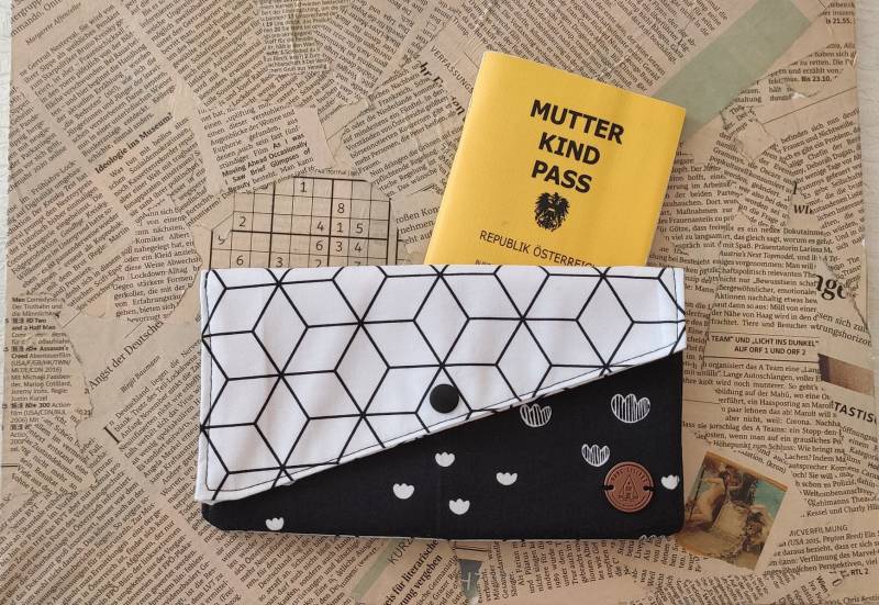 Mutter-Kind-Pass Hülle/Clutch Mutter-Kind-Pass Hülle/Clutch von HausLiliput