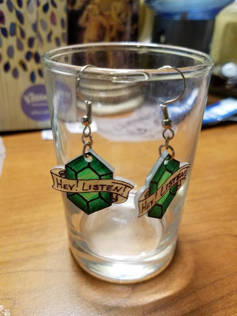 Ha Hör Zu Rupee Ohrringe, Rupee, Navi, Legend Of Zelda, Zelda Cosplay, Cosplay Schmuck Ha Hör Zu Rupee Ohrringe, Rupee, Navi, Legend Of Zelda, Zelda Cosplay, Cosplay Schmuck von HausOfTheBloodMoon