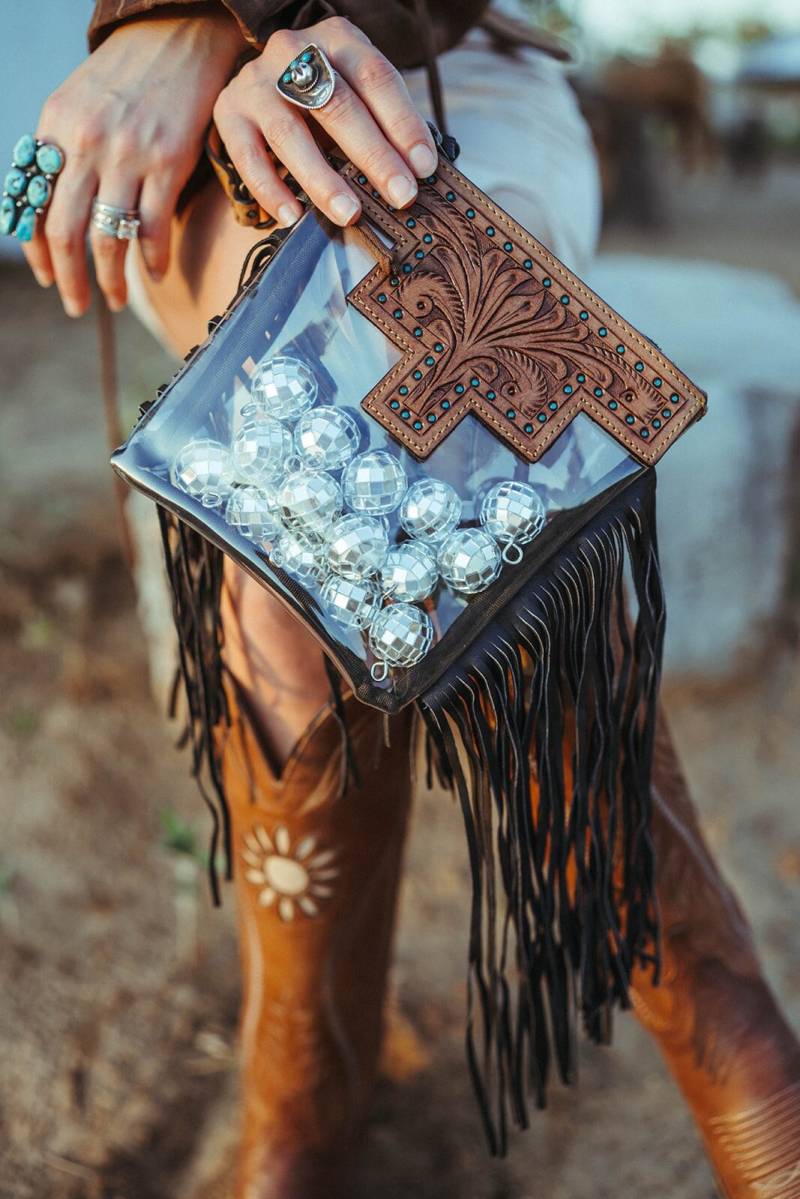 Die Dana Clear Bag Haute Südliche Hyde By Beth Marie Exklusive Eventtasche Mit Fransen Die Dana Clear Bag Haute Südliche Hyde By Beth Marie Exklusive Eventtasche Mit Fransen von HauteSouthernHyde