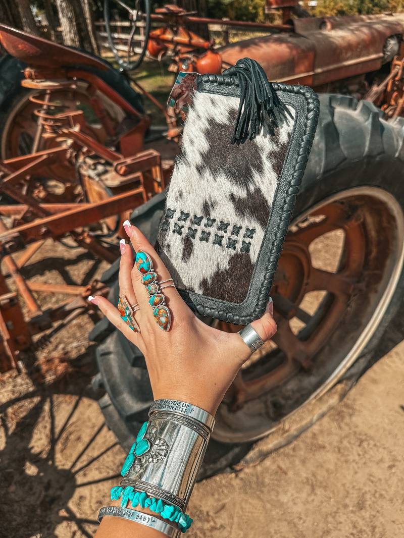 Die Wesson | Schwarzes Leder Geldbörse Ist Eine Haute Südliche Hyde Von Beth Marie Exclusive von HauteSouthernHyde