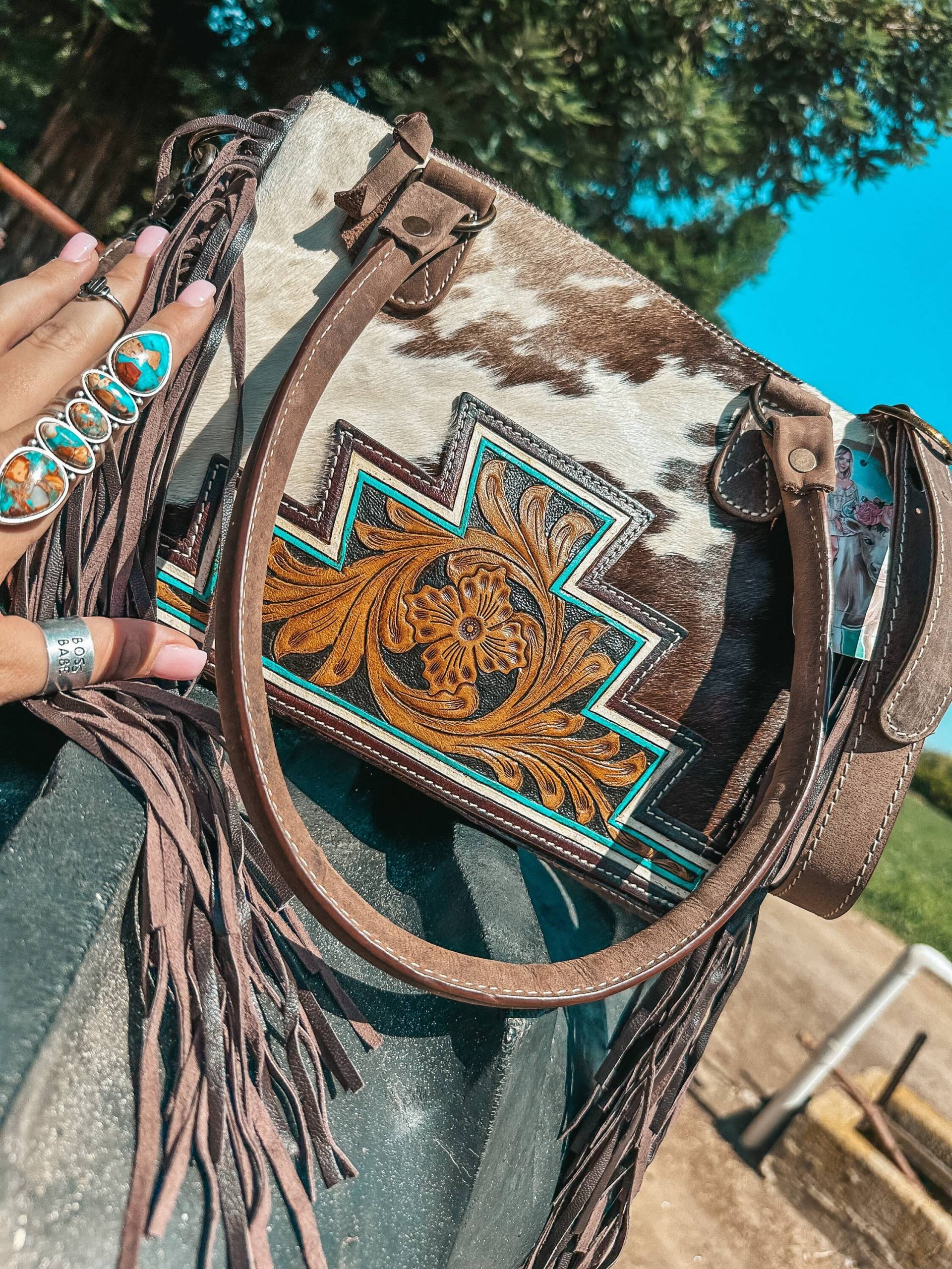 Die Brabus Verdeckte Tragen Eine Haute Südliche Hyde By Beth Marie Exklusive Rindsleder Fransen Geldbörse Die Brabus Verdeckte Tragen Eine Haute Südliche Hyde By Beth Marie Exklusive Rindsleder Fransen Geldbörse von HauteSouthernJewelry