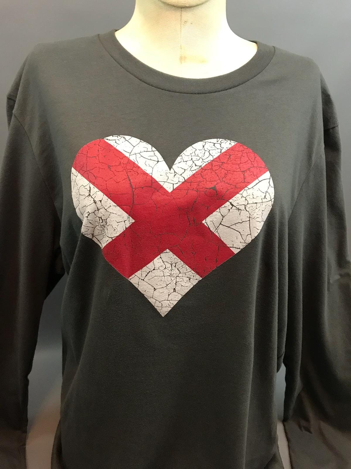 Heart Of Dixie Alabama Flagge Langarm Shirt Heart Of Dixie Alabama Flagge Langarm Shirt von HaveAGoodShow
