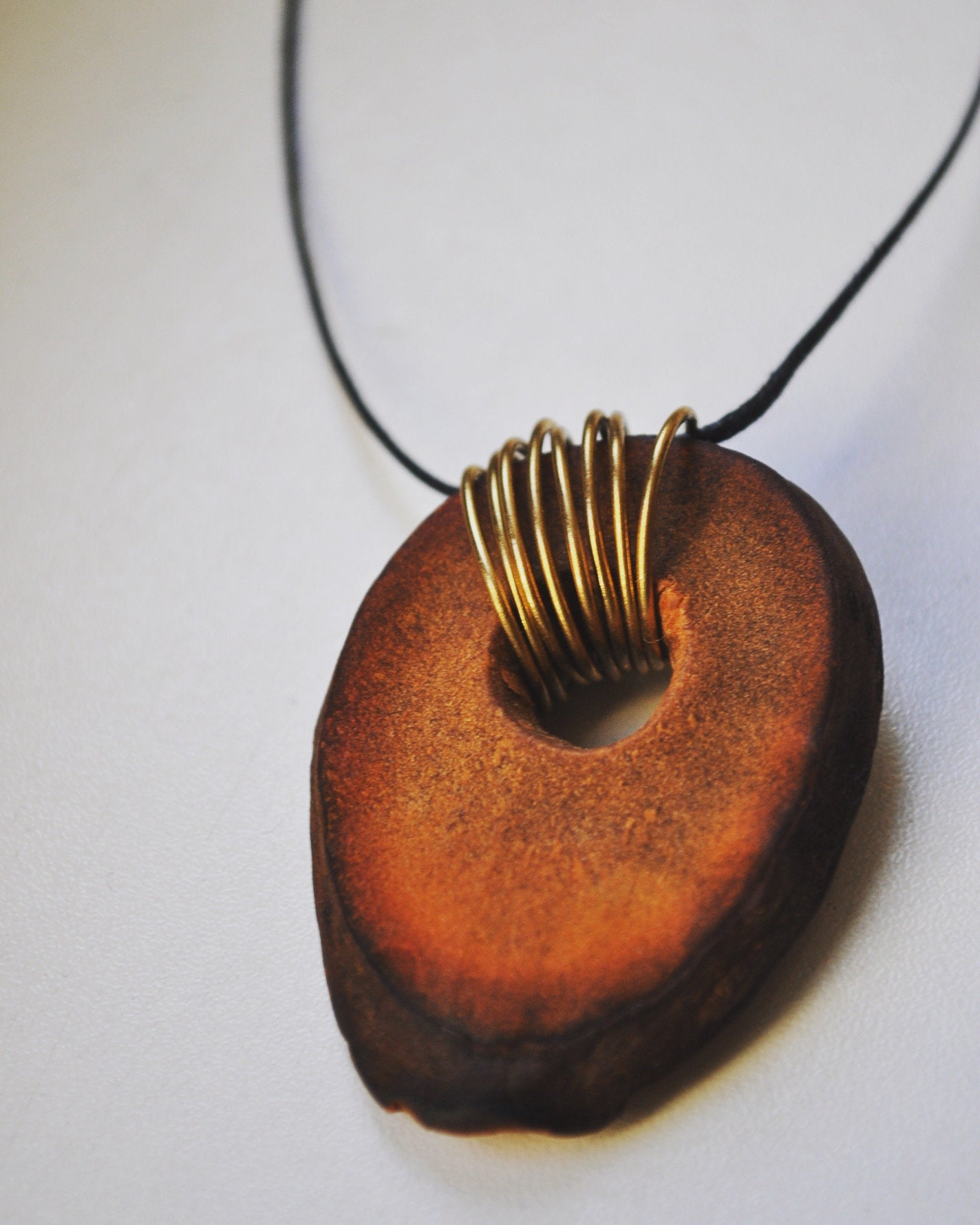 Avocadokette Malala - Einzigartiger Schmuck Aus Avocadokern Recyclet Und Vegan Nachhaltig Fair Diy Recycleschmuck Handgemacht Avocadokette Malala - Einzigartiger Schmuck Aus Avocadokern Recyclet Und Vegan Nachhaltig Fair Diy Recycleschmuck Handgemacht von HavocARTo