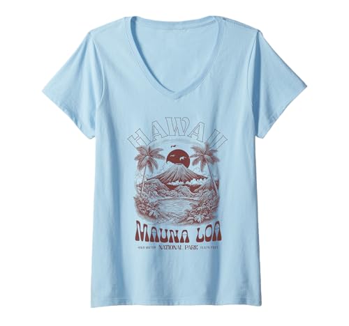 Damen Vintage-Bergwandern im Freien auf Hawaii Volcano T-Shirt mit V-Ausschnitt Damen Vintage-Bergwandern im Freien auf Hawaii Volcano T-Shirt mit V-Ausschnitt von Hawaii Vacation Tees