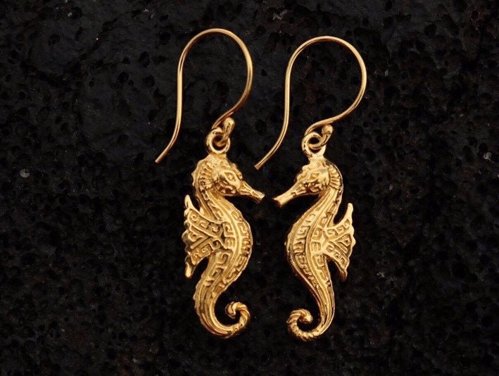 18K Gold Vermeil Seepferd Ohrringe von HawaiianDesignsCo