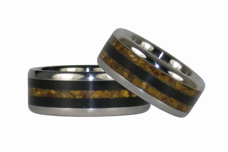 Gold Tigerauge Und Schwarzen Ebenholz Ringset von Hawaiititanium