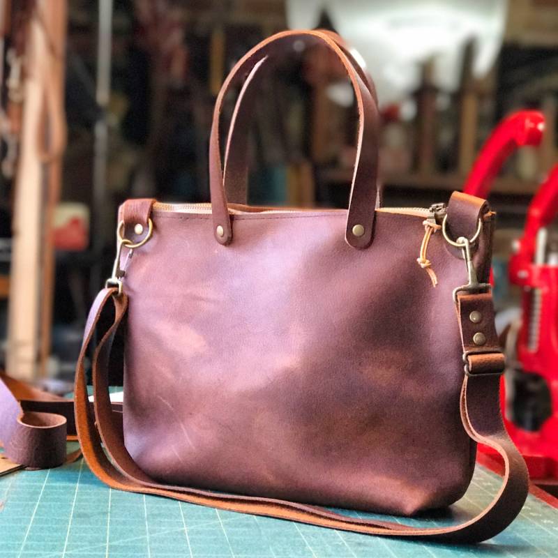 Add On Handschlaufen Für Loretta Cross Body | Kurze Träger Kleine Ledertasche Add On Handschlaufen Für Loretta Cross Body | Kurze Träger Kleine Ledertasche von HawksAndDoves