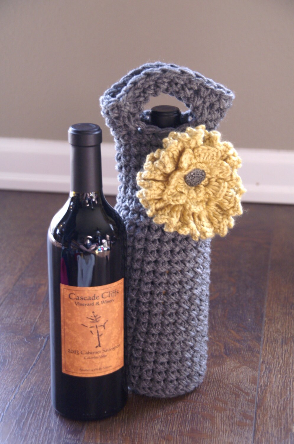 Weintasche Gehäkelt/Weinbeutel/Weinsack/Weingeschenk/Geschenk/Pullover/Hülle/Weihnachten/Wiederverwendbar von HayCreekRoadBoutique