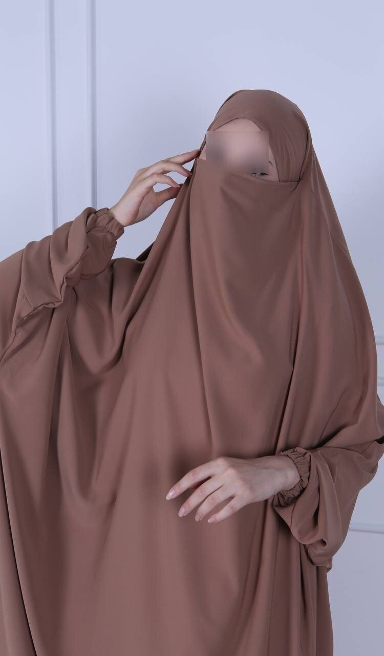 Eleganter Jilbab Aus Medina Seide - Abaya Stil, Perfekt Für Alltag & Gebet Eleganter Jilbab Aus Medina Seide - Abaya Stil, Perfekt Für Alltag & Gebet von HayaHijabDE