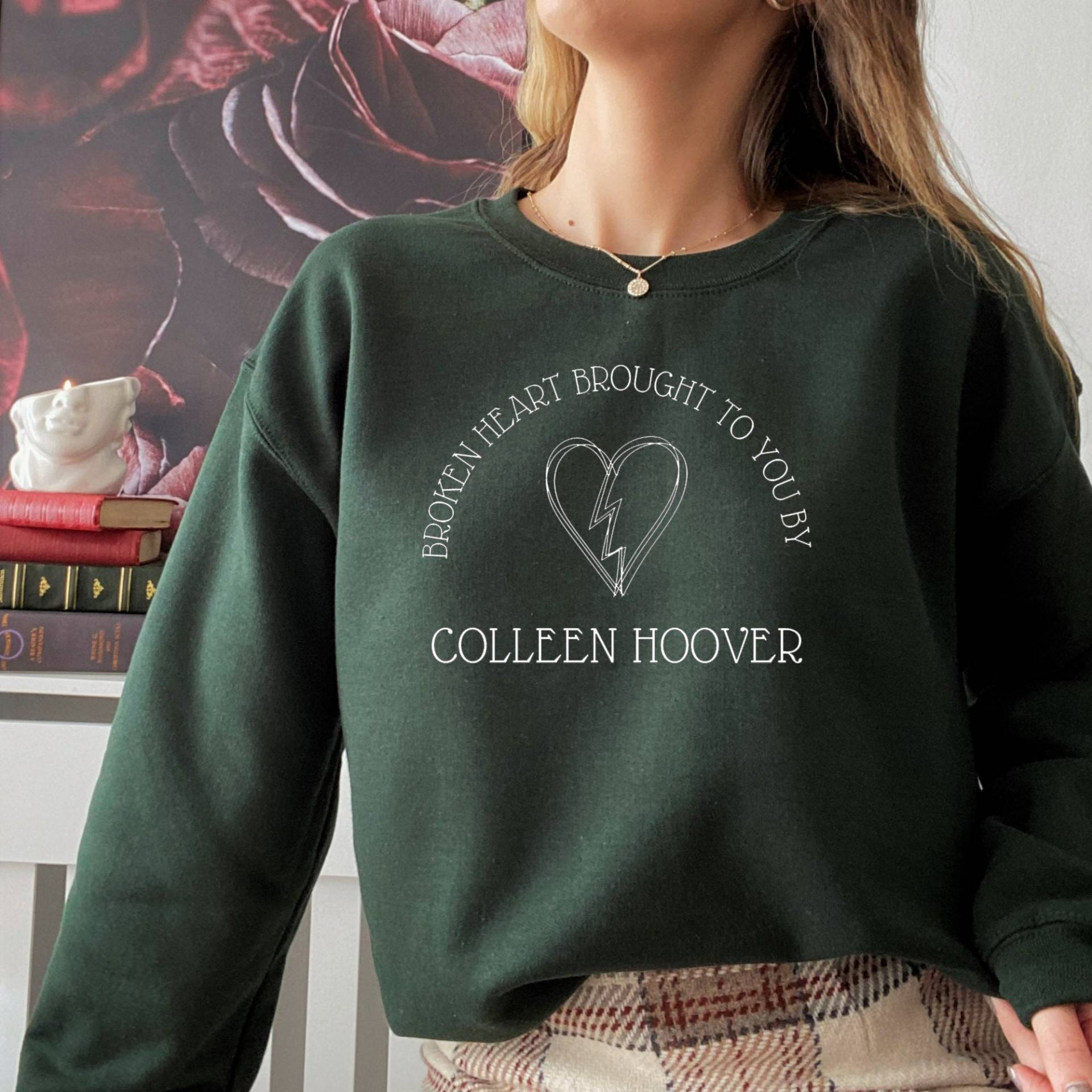 Colleen Hoover Sweatshirt, It Ends With Us Bookish Crewneck, Booktok, Buchliebhaber Geschenk, Romanze Buchpullover, Geschenk Für Buchwurm von HaylieMaeDesigns