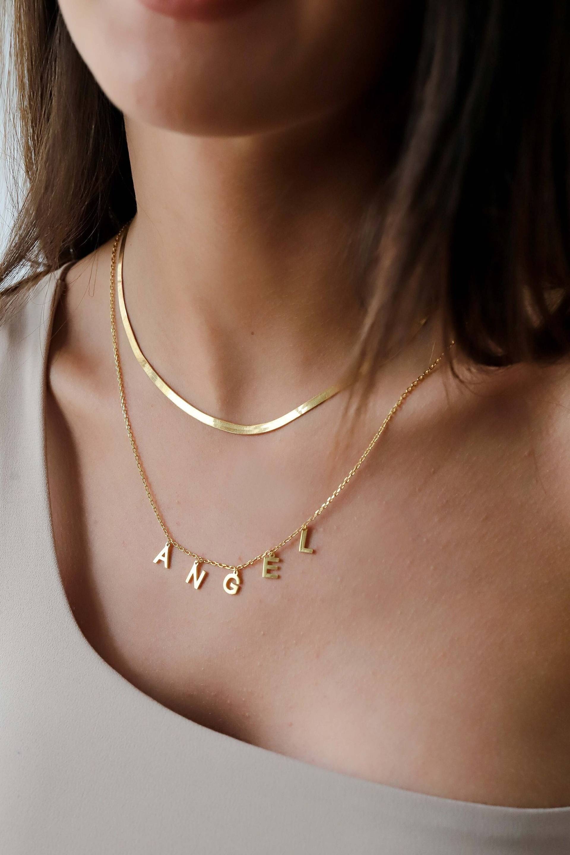 Buchstaben Halskette, Alphabet Familie Halskette Geschenk Für Freundin Frau Mutter | Vergoldet Weihnachtsgeschenke von HazelJewelryHouse