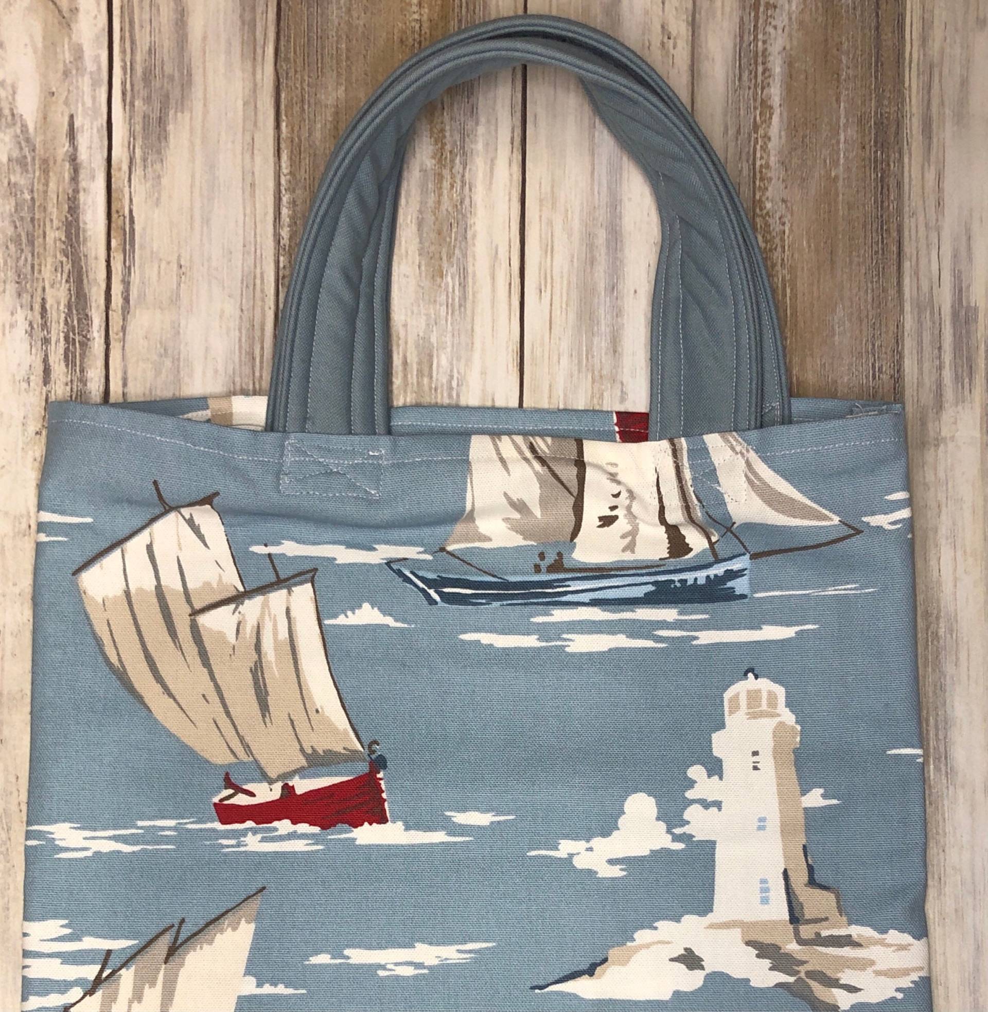 Wiederverwendbare Einkaufstasche Aus Stoff/Funky Lunch Bag Tote Bag Buchtasche Blauer Bootsdruck von HazelbankCo