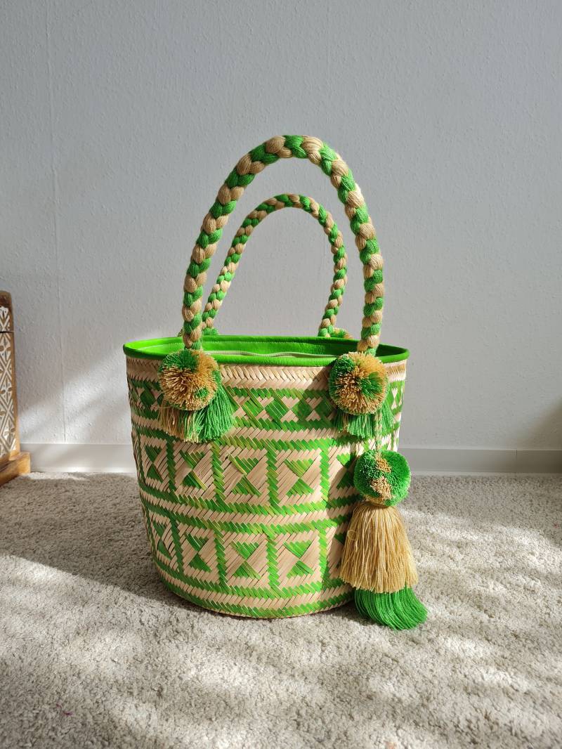 Handgemachte Lime Grün Raffia Korbtasche Große Strandtasche von Hazelfashionstudio