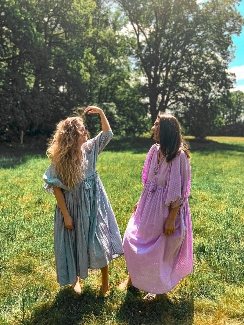 Sommer Boho Maxi Kleid in Flieder von Hazelfashionstudio