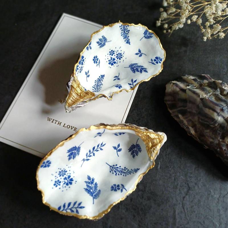 Handgefertigte Austerndekoration Streublumen Handgefertigte Austerndekoration Streublumen von HazyLou