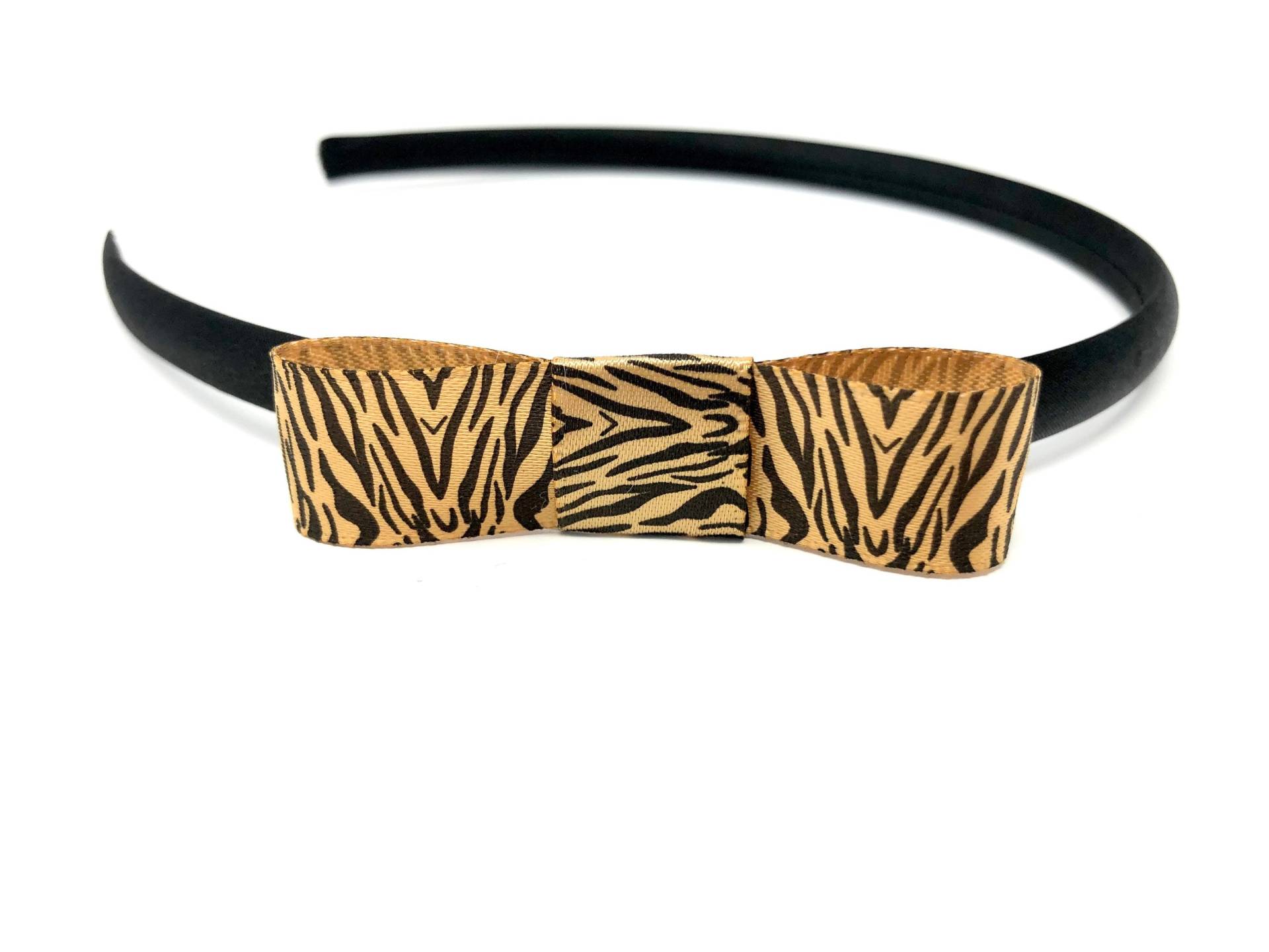 Schwarzes Satin Haarband Stirnband Alice Band Mit Animal Print Schleife von HeadOverHeelsEst2014