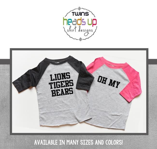 Zwei Junge/Mädchen Shirts Löwen, Tigern, Und Trägt Ach Meine Twin - Lustige Raglan Zoo-Tier Twin-Shirts Trendige Geschwister Geschenk von HeadsUpTwins