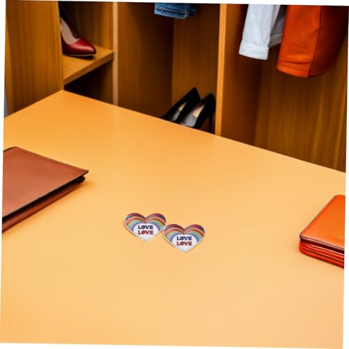 Healeved 4 Stück Teiliges Love Brooches mit Kreativen Regenbogen-herz-motiven Leichte Handgefertigte Emaille-anstecker aus Langlebiger Legierung Modisches Accessoire für Kleidung Rucksäcke von Healeved