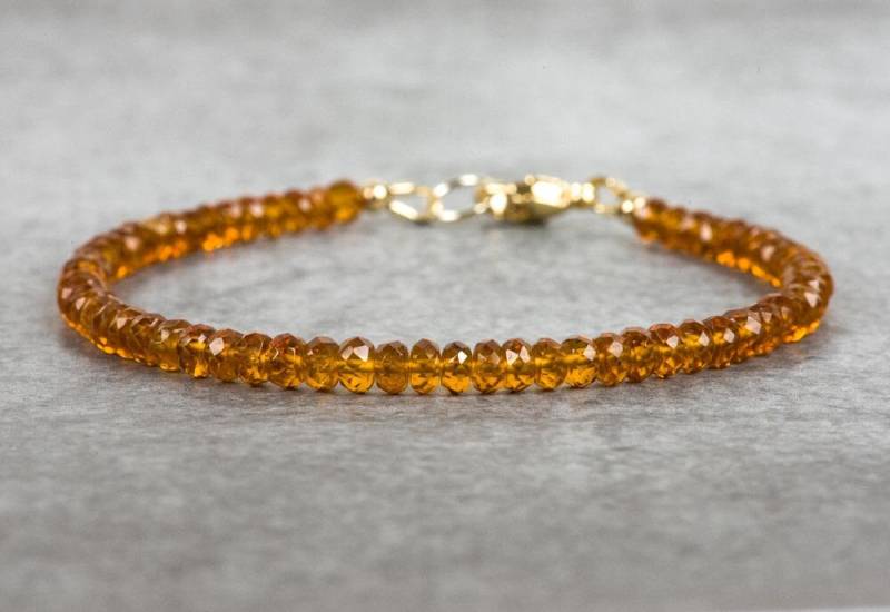 Aaa Hessonit Granat Armband, Handgemachte Zarte Handgemachter Edelstein Schmuck von HealingGemstone