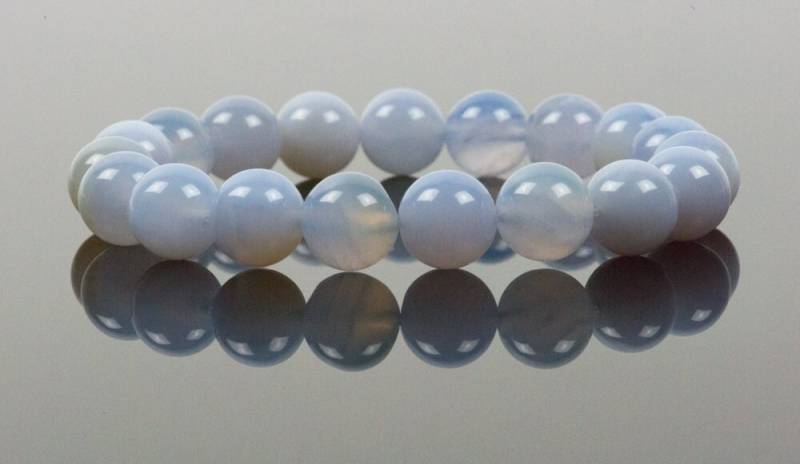 Blauer Chalcedon Edelstein Stretch Armband, Handgemachter Schmuck, Unikat-Geschenk-Für-Frau, Schmuck von HealingGemstone