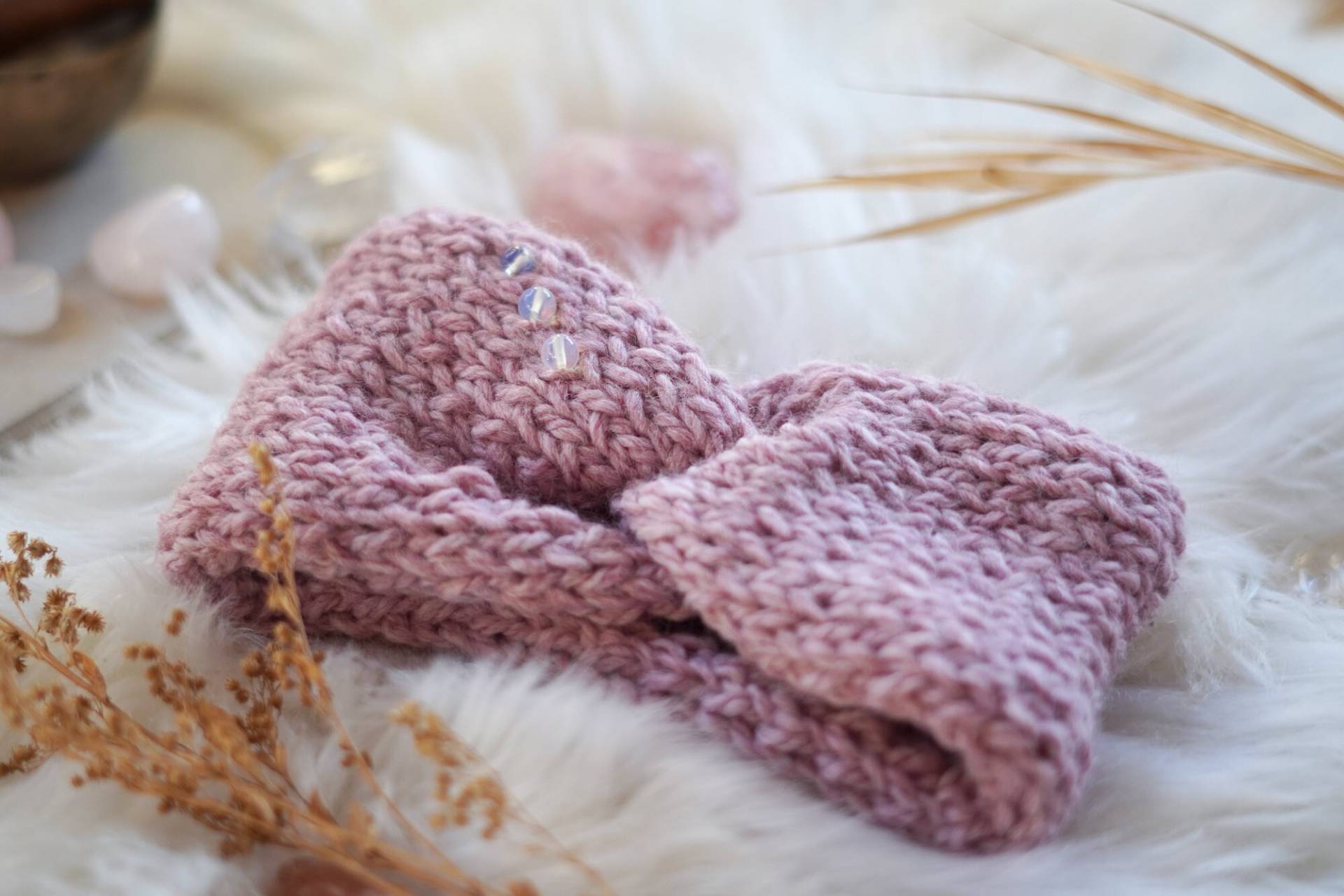 Rosa Lila Stirnband Stricken Mit Mondstein Kristallen Rosa Lila Stirnband Stricken Mit Mondstein Kristallen von HealingHandmadesShop