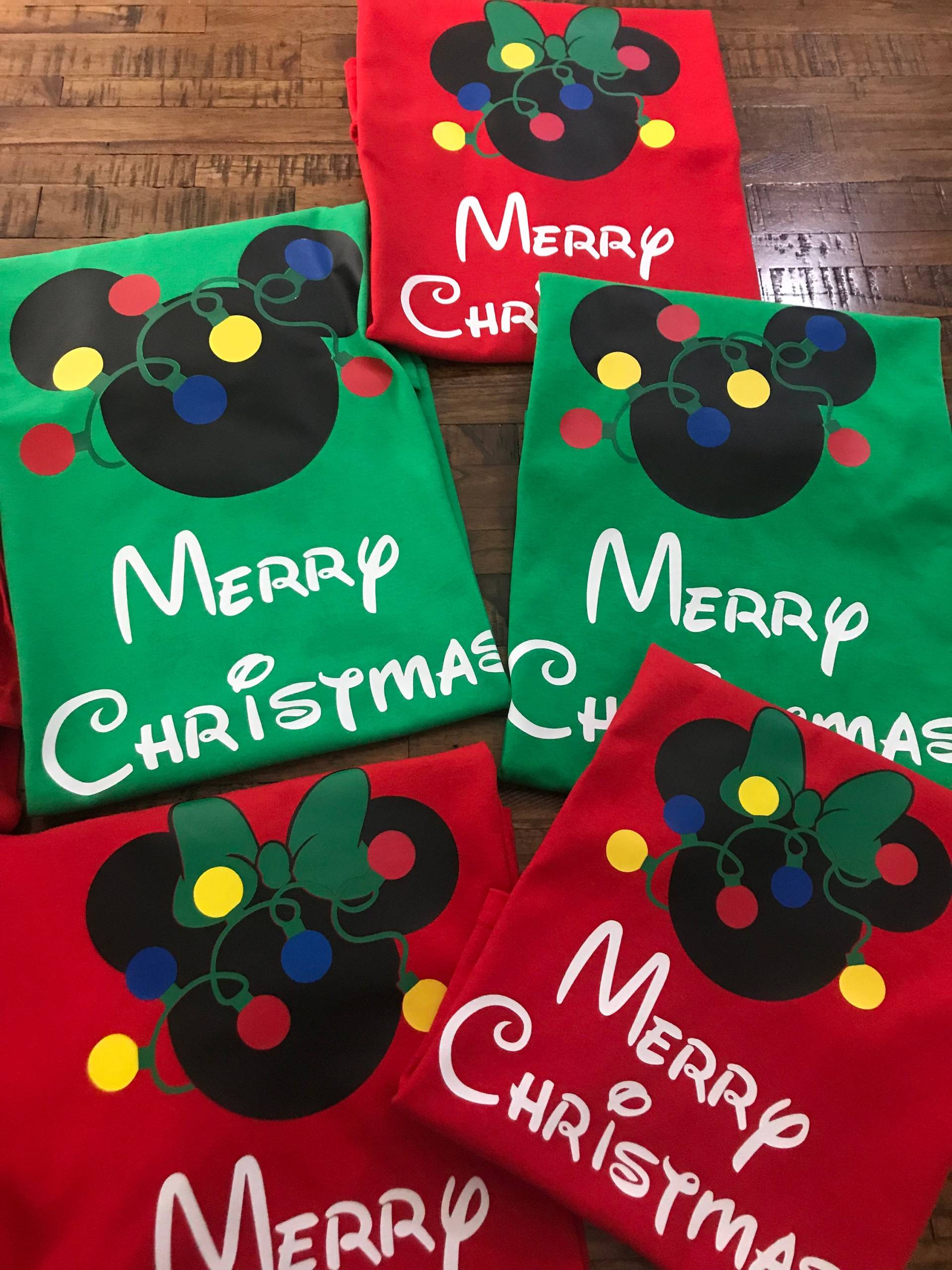 Mickey Weihnachtshemden Mickey Weihnachtshemden von HealingHandsDesign