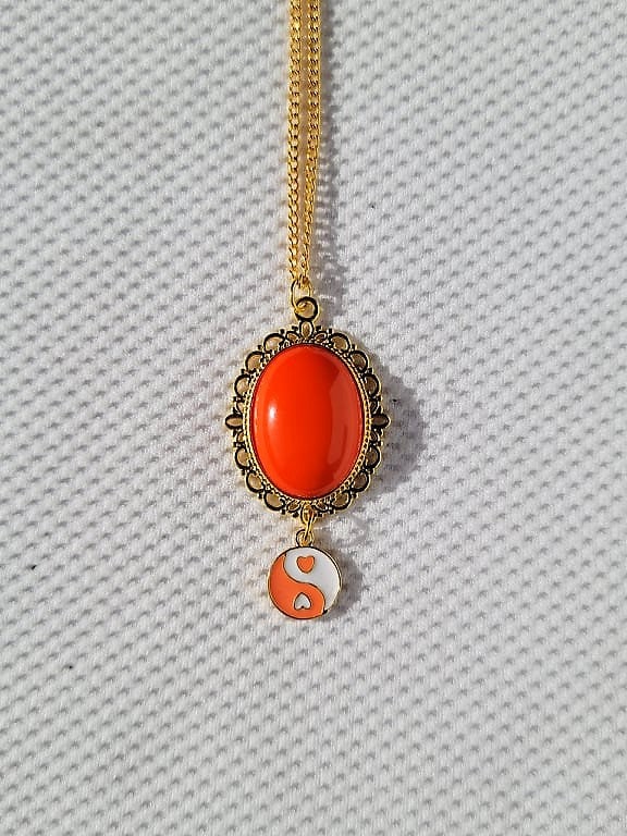 Yin Yang Halskette, Schmuck, Orange Yang, Balance Harmonie Innerer Frieden Schmuck "Yin Liebe" Yin Yang Halskette, Schmuck, Orange Yang, Balance Harmonie Innerer Frieden Schmuck "Yin Liebe" von HeartSleevesBoutique