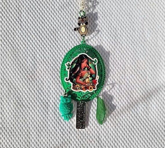 stark Ist Schön Halskette, Nekko Anhänger, Grüne Prinzessin Native Film Schmuck "Schöne Kriegerin Liebe" stark Ist Schön Halskette, Nekko Anhänger, Grüne Prinzessin Native Film Schmuck "Schöne Kriegerin Liebe" von HeartSleevesBoutique