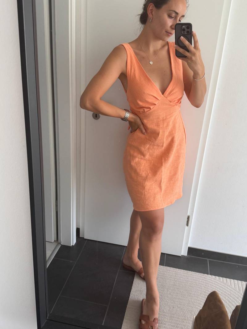 Calama Dress - Linen Summer With Back Bow | Handmade Loose Fit Feminine Orange Heartfelt Studio von HeartfeltStudiobyLou