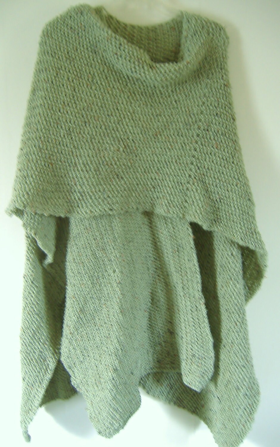 Green Frost Fleck Body Wrap Green Frost Fleck Body Wrap von HearthsideCrafts