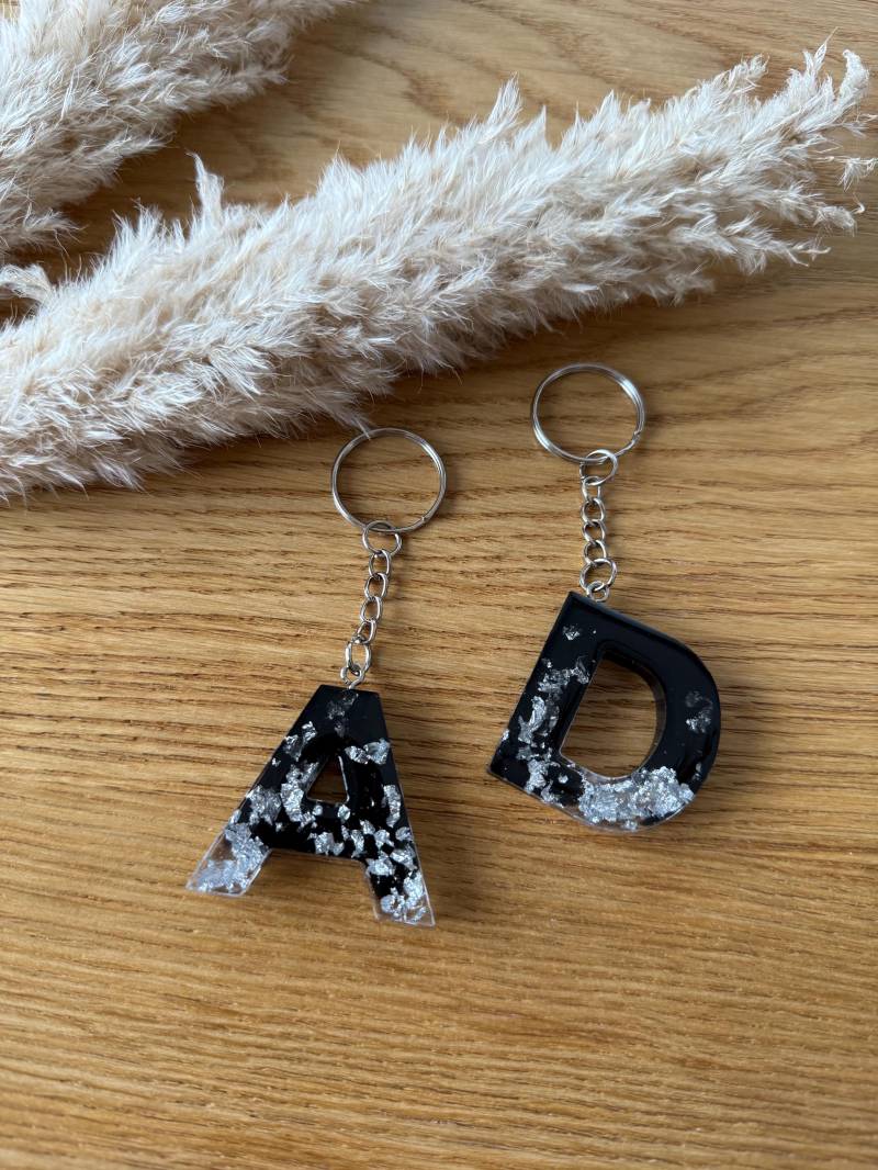 Schlüsselanhänger Als Buchstabe in Silber Schlüsselanhänger Als Buchstabe in Silber von Heartmadebykathi