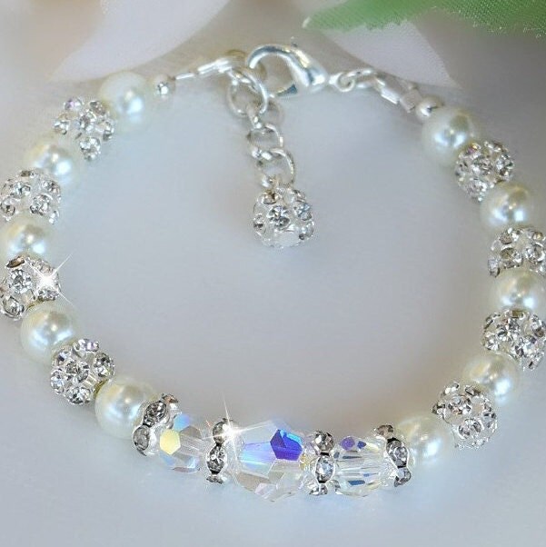 Kristall Und Weiße Perlen Armband/Braut/Hochzeit/Geschenke Kristall Und Weiße Perlen Armband/Braut/Hochzeit/Geschenke von HeartofGems