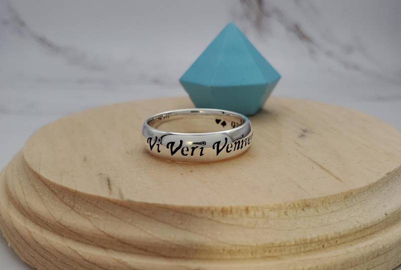Inspirierender Schmuck V Wie Vendetta Guy Fawkes Zitat Handgefertigtes Geburtstagsgeschenk Inspirierender Schmuck V Wie Vendetta Guy Fawkes Zitat Handgefertigtes Geburtstagsgeschenk von HeartsOrSpades