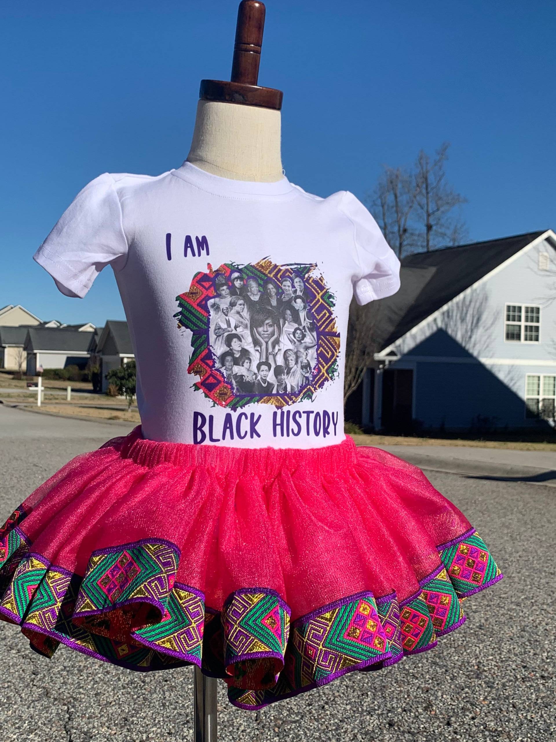 Black History Month Tütü Set, Shirt, Outfit, Girl Magic Tutu Outfit Black History Month Tütü Set, Shirt, Outfit, Girl Magic Tutu Outfit von HeartsthatsmileLLC