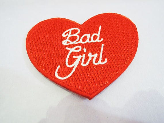 Bad Girl Buchstabe Aufnäher - Aufbügler Buchstaben Rot Weiß Verzierungen Stickerei Schriften Wort Groß von Heasundries