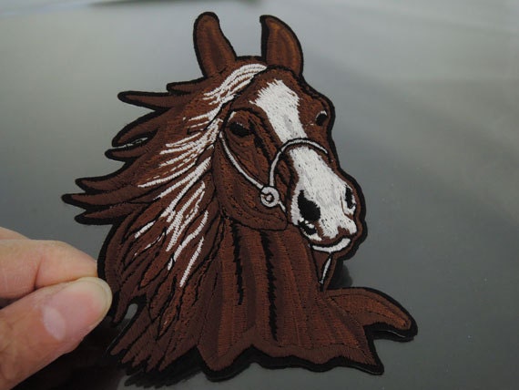 Großen Eisen Auf Patch Oder Nähen Stickerei-Braunes Pferd-Patch Aufnäher Volle Gestickte Patches von Heasundries