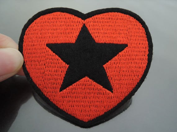 Stern-Aufnäher - Eisen Zu Patches Oder Nähen Patch Rot Schwarzes Herz Liebe Sterne Gestickt Verzierung von Heasundries